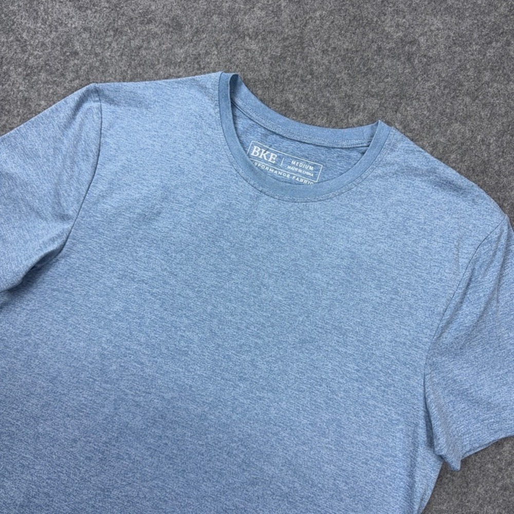 BKE T Shirt Mens Medium Blue Performance Fabric Stretch Active Gym Training